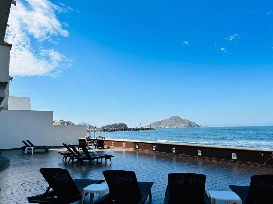 Depa Frente A La Playa By G P S Rentas Apartment Mazatlan Luaran gambar